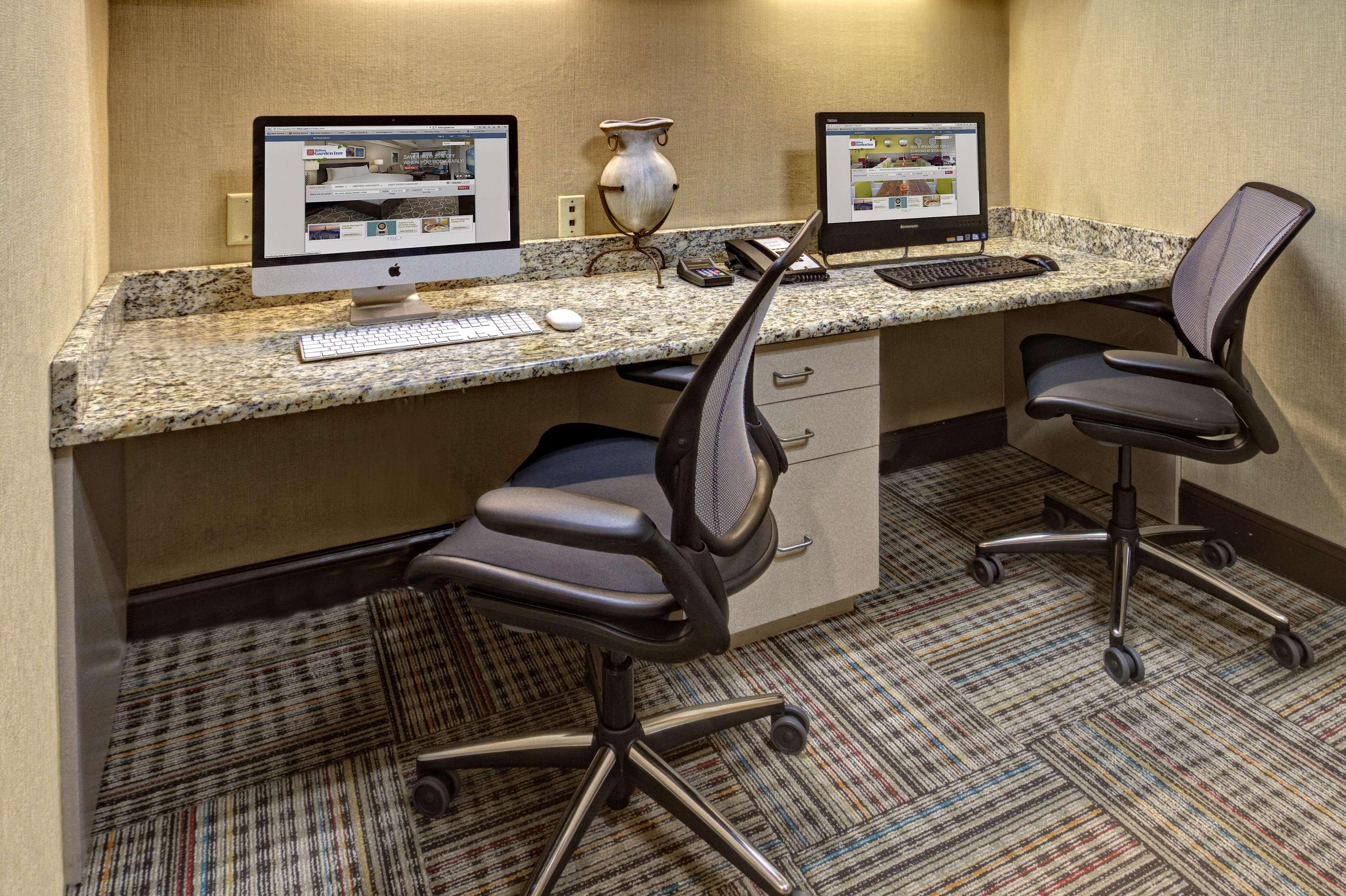 Hilton Garden Inn Nashville Airport Exteriör bild